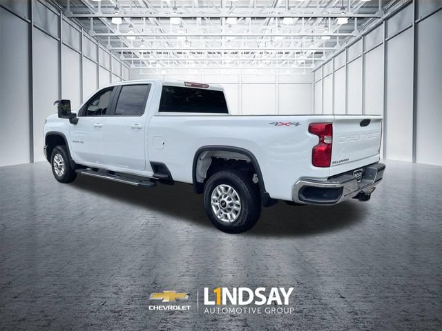 Used 2025 Chevrolet Silverado 2500 LT w/ Convenience Package AWD/4WD image 6