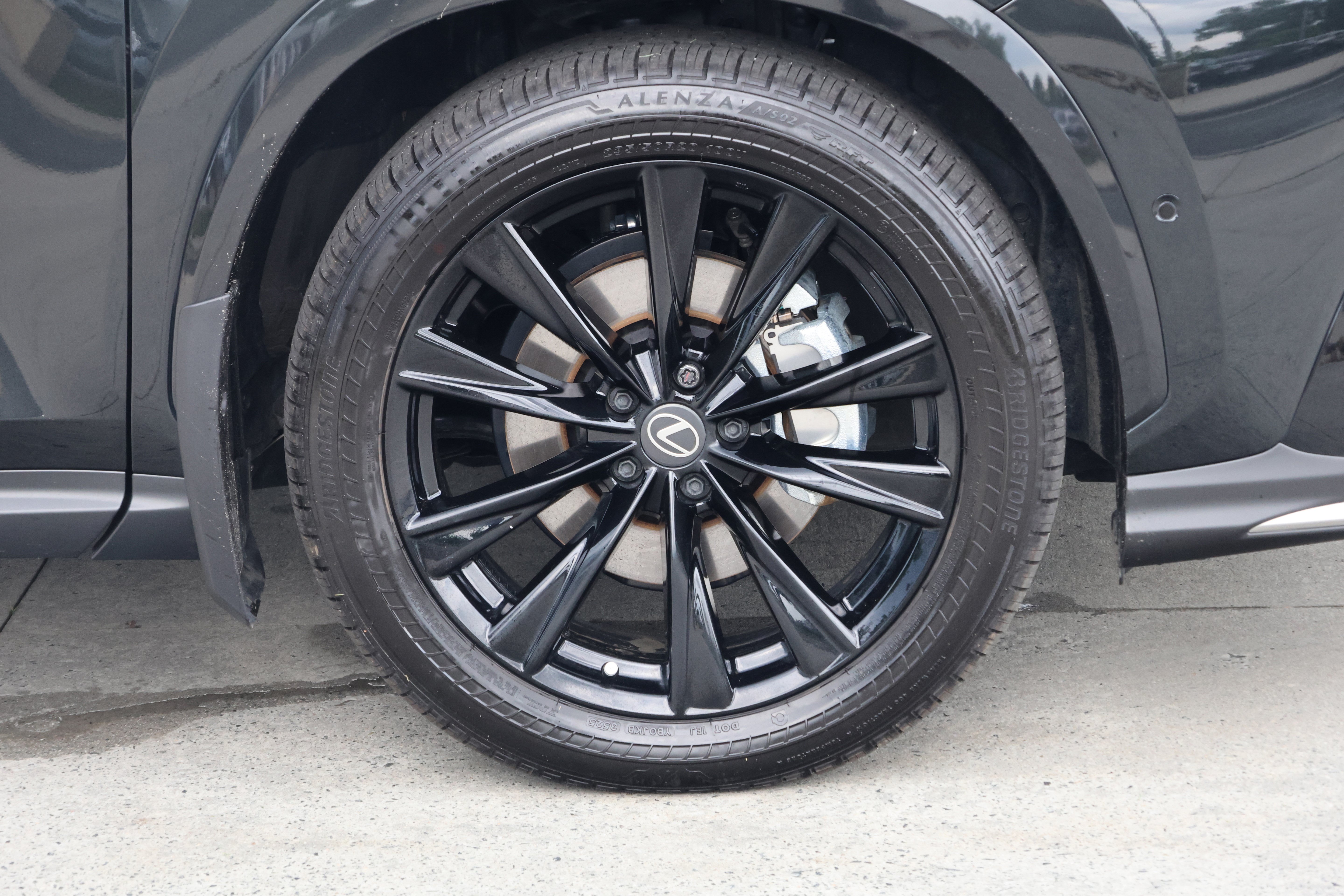 Certified 2026 Lexus NX 450h+ F Sport w/ Accessory Package (2T) AWD/4WD image 11