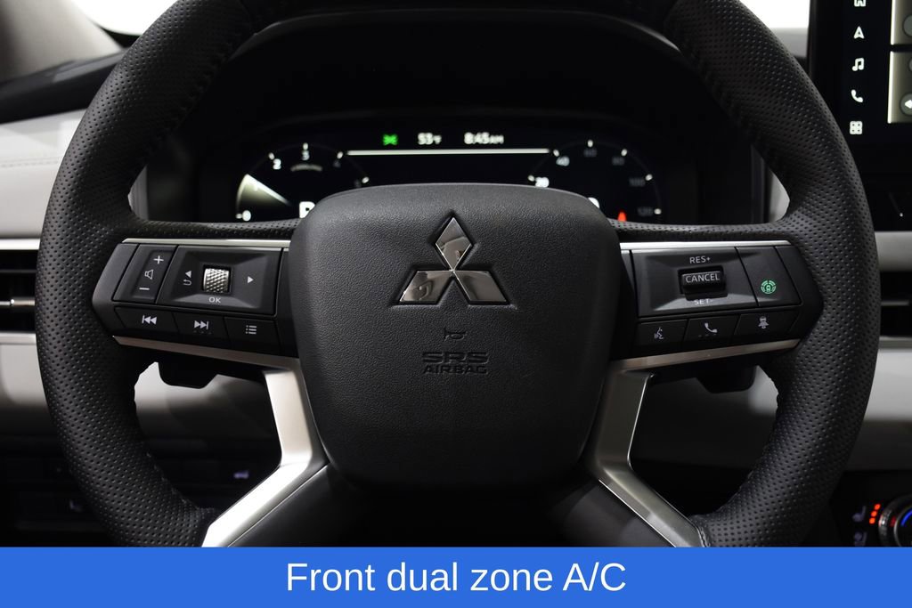 New 2025 Mitsubishi Outlander AWD image 10