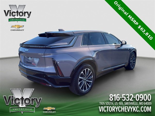 Used 2024 Cadillac Lyriq Sport image 6