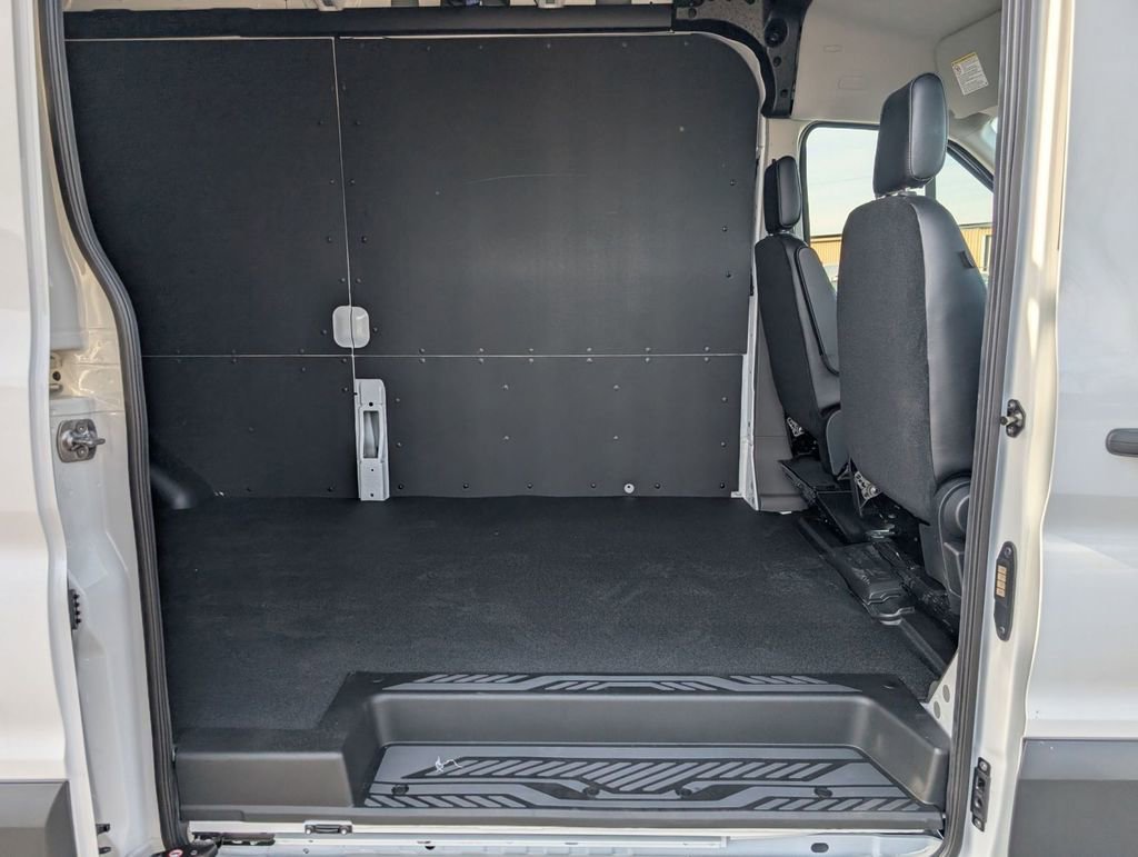 New 2026 Ford Transit 250 148 Medium Roof w/ Load Area Protection Package image 27