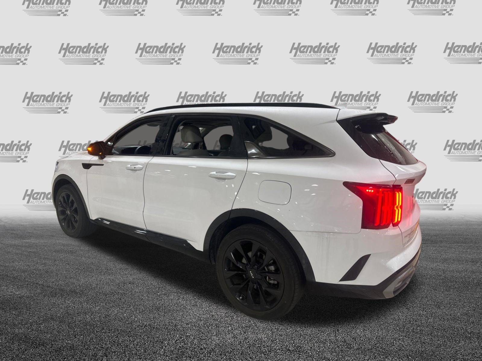 Used 2023 Kia Sorento SX FWD image 44