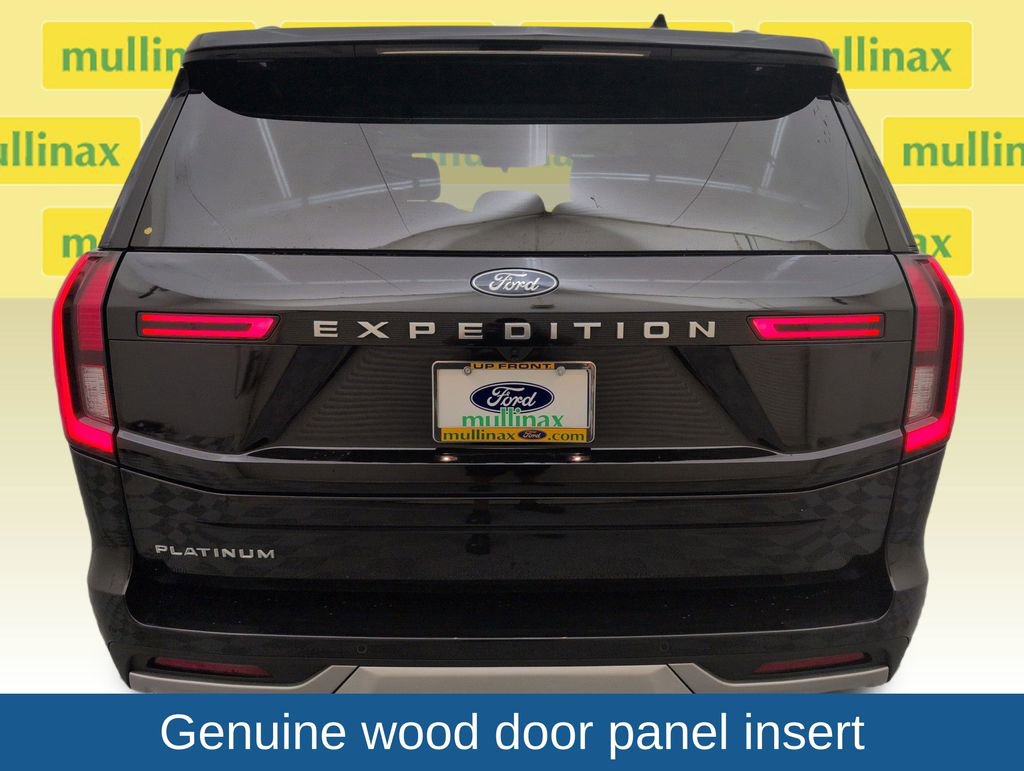 Used 2025 Ford Expedition Platinum AWD/4WD image 31