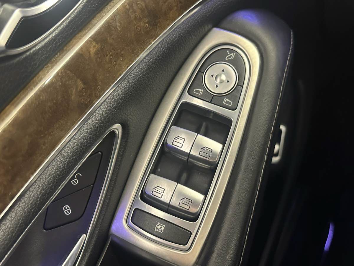 Used 2014 Mercedes-Benz S 63 AMG 4MATIC Sedan image 48
