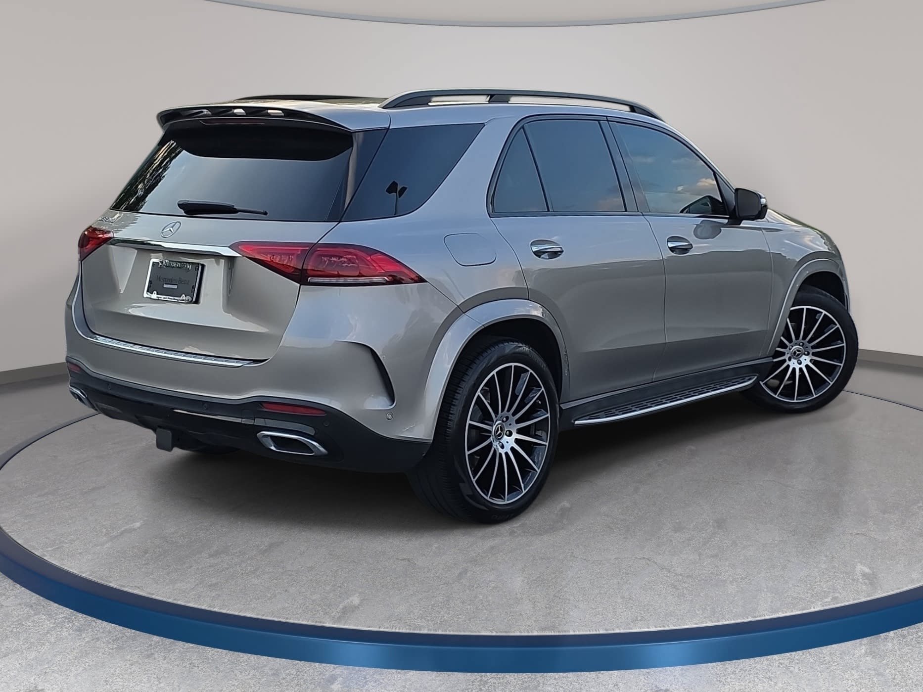 Used 2022 Mercedes-Benz GLE 350 image 5