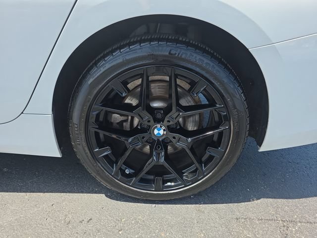 Used 2025 BMW 330i xDrive Sedan AWD/4WD image 34