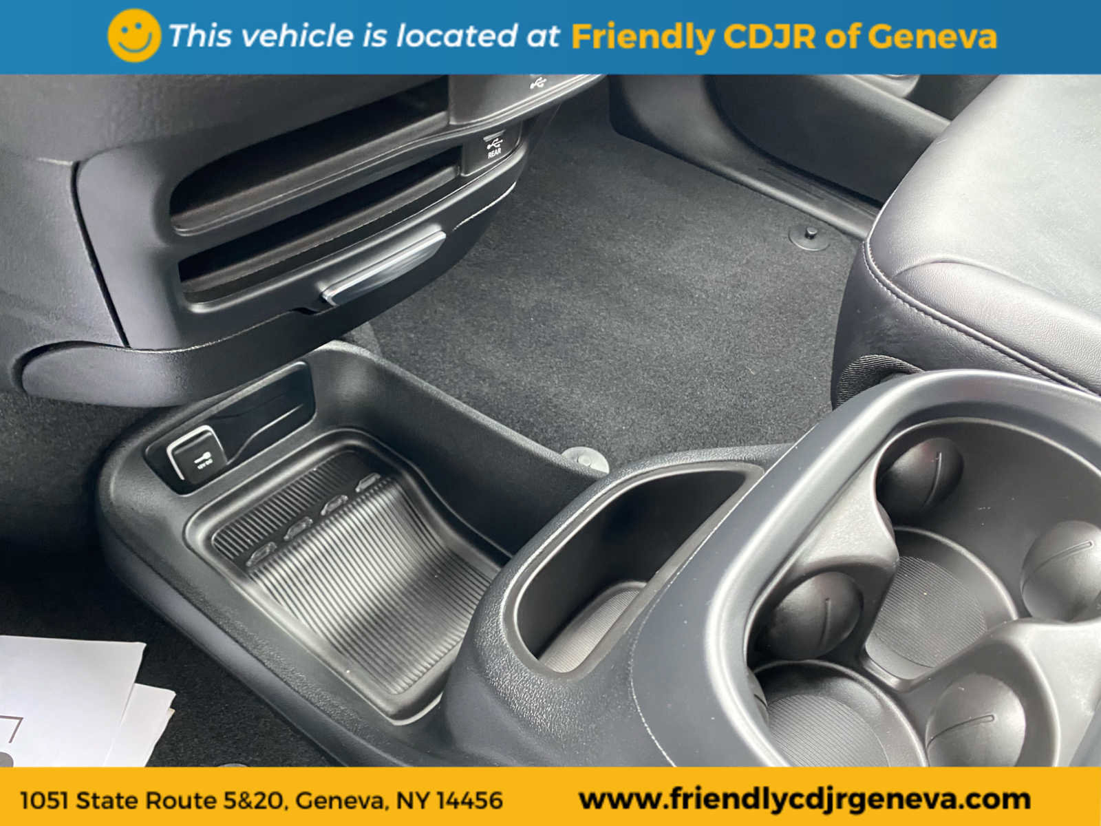 New 2026 Chrysler Pacifica Select image 20