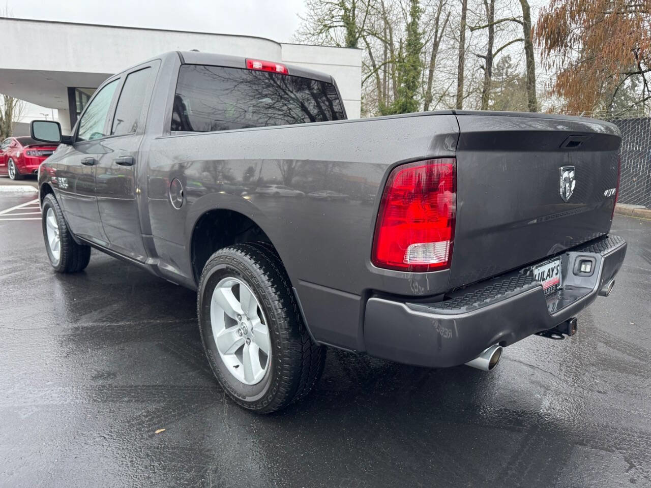 Used 2015 RAM 1500 Express image 3