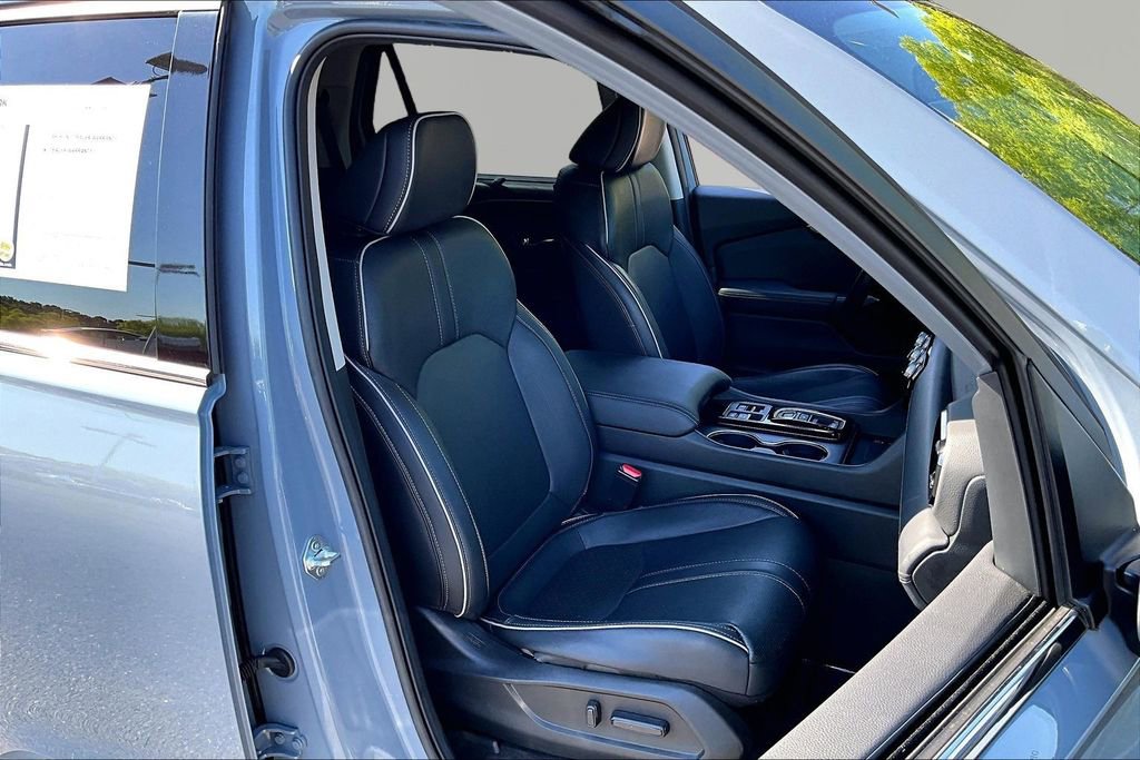 Used 2023 Honda Pilot Elite image 21