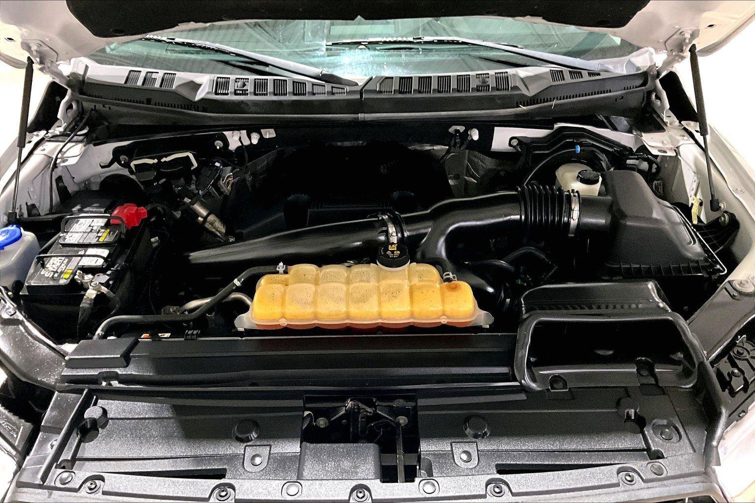 Used 2018 Ford F150 XLT w/ Equipment Group 302A Luxury image 10