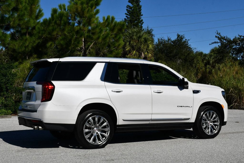 Used 2021 GMC Yukon Denali w/ Denali Premium Package RWD image 6