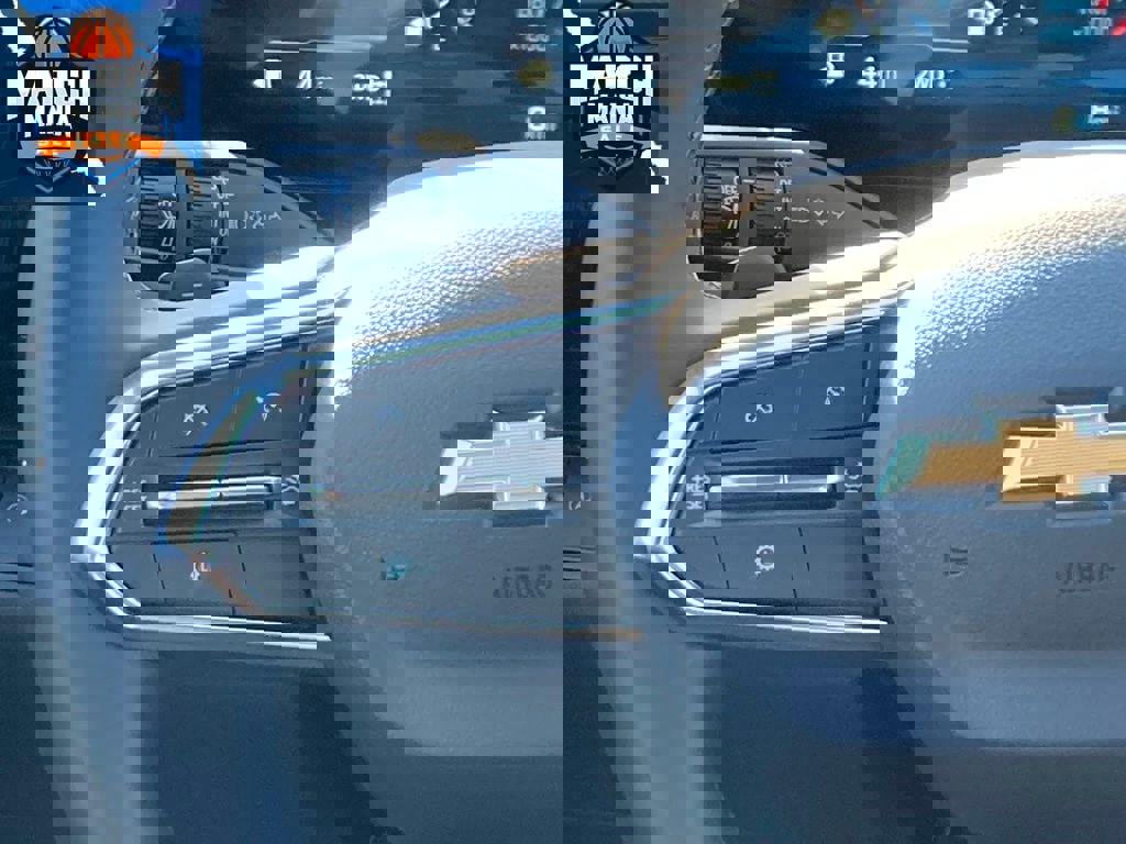 New 2026 Chevrolet Equinox LT image 14