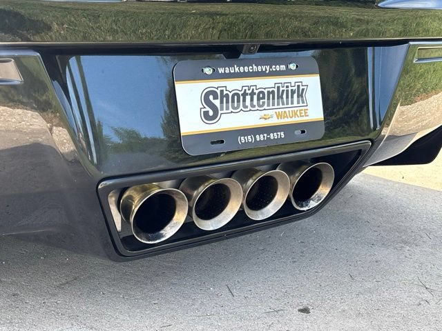 Used 2018 Chevrolet Corvette Grand Sport RWD image 12