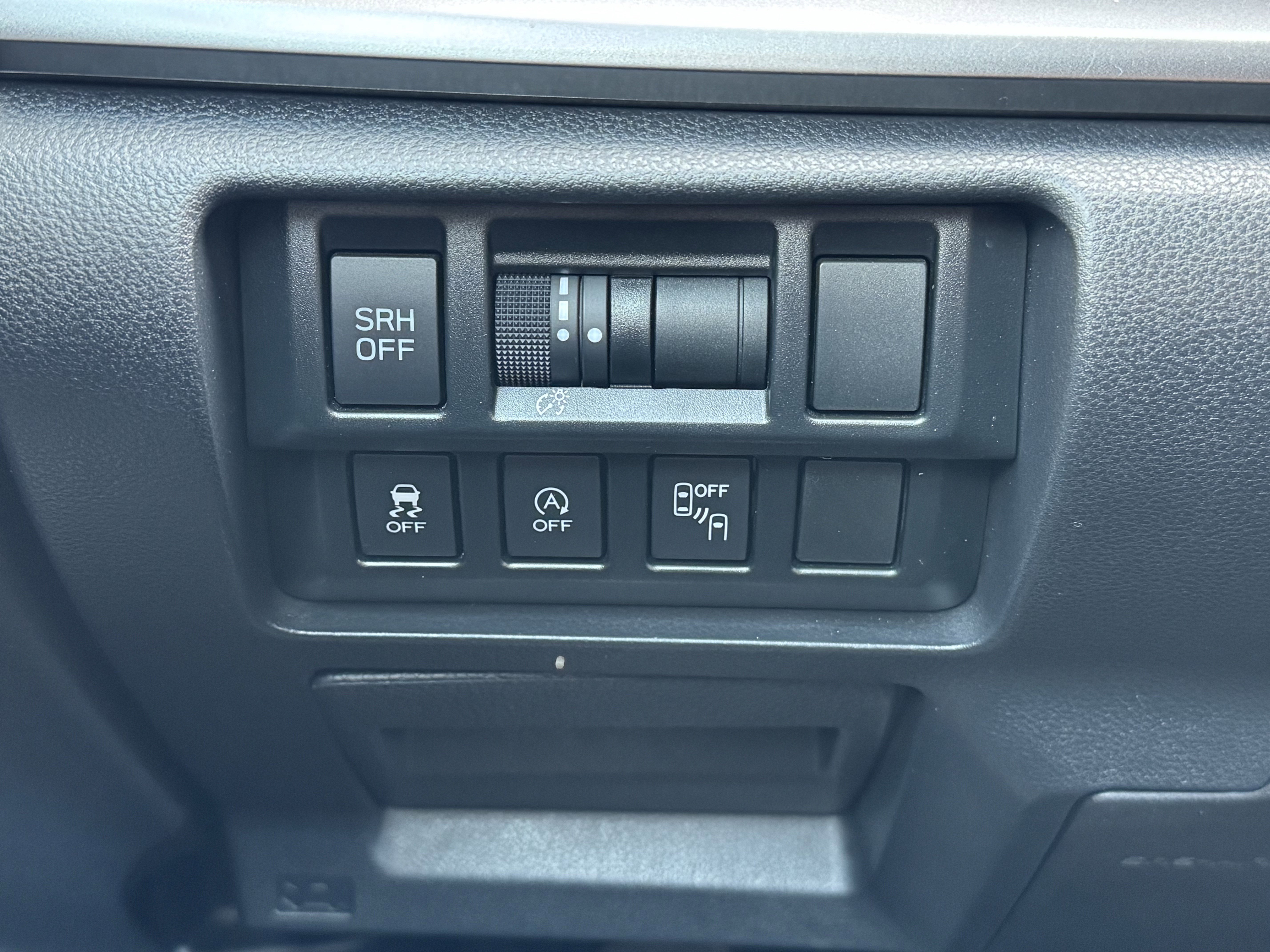 Used 2020 Subaru Crosstrek 2.0i Limited w/ Popular Package #2 image 31