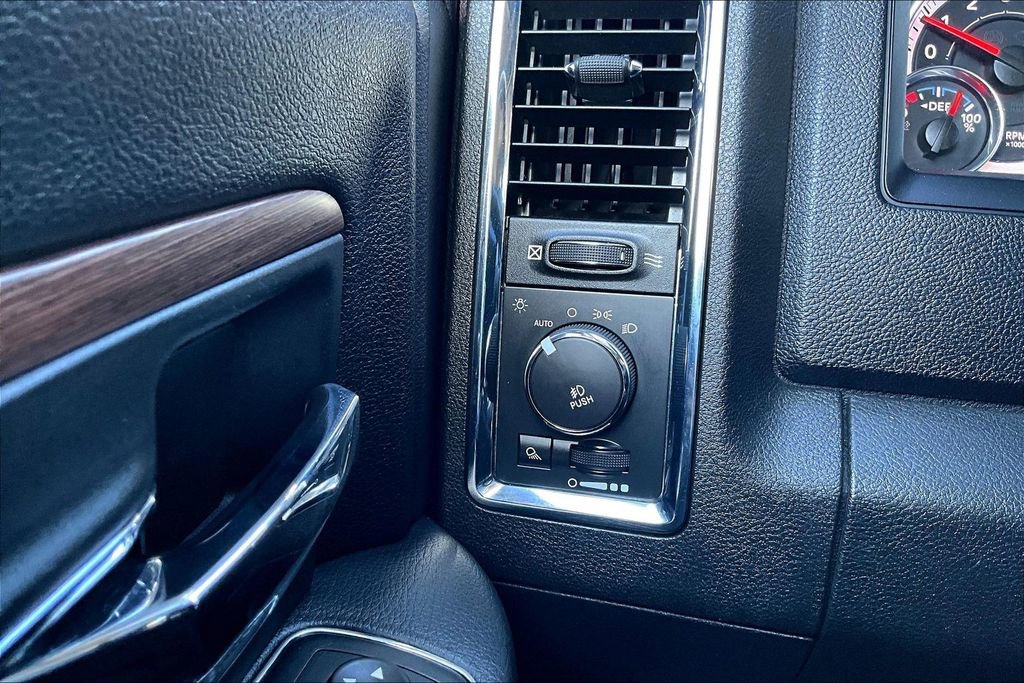 Used 2015 RAM 2500 Laramie image 17