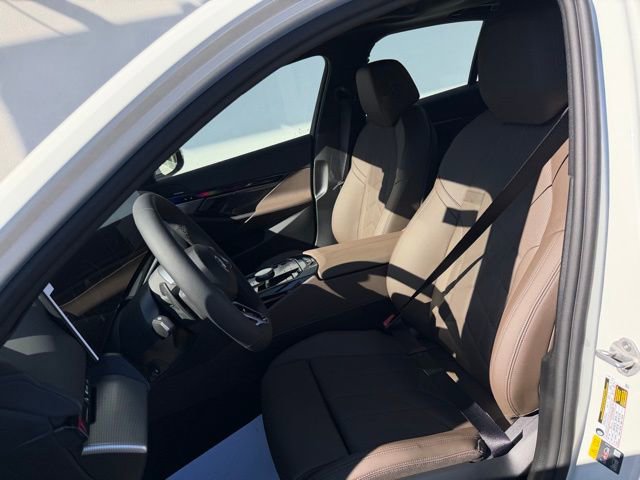 New 2026 BMW i5 eDrive40 w/ M Sport Package image 10
