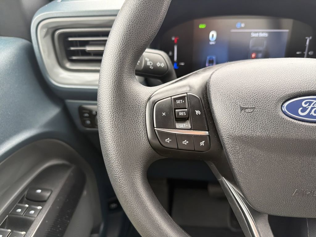 Certified 2025 Ford Maverick XL image 27