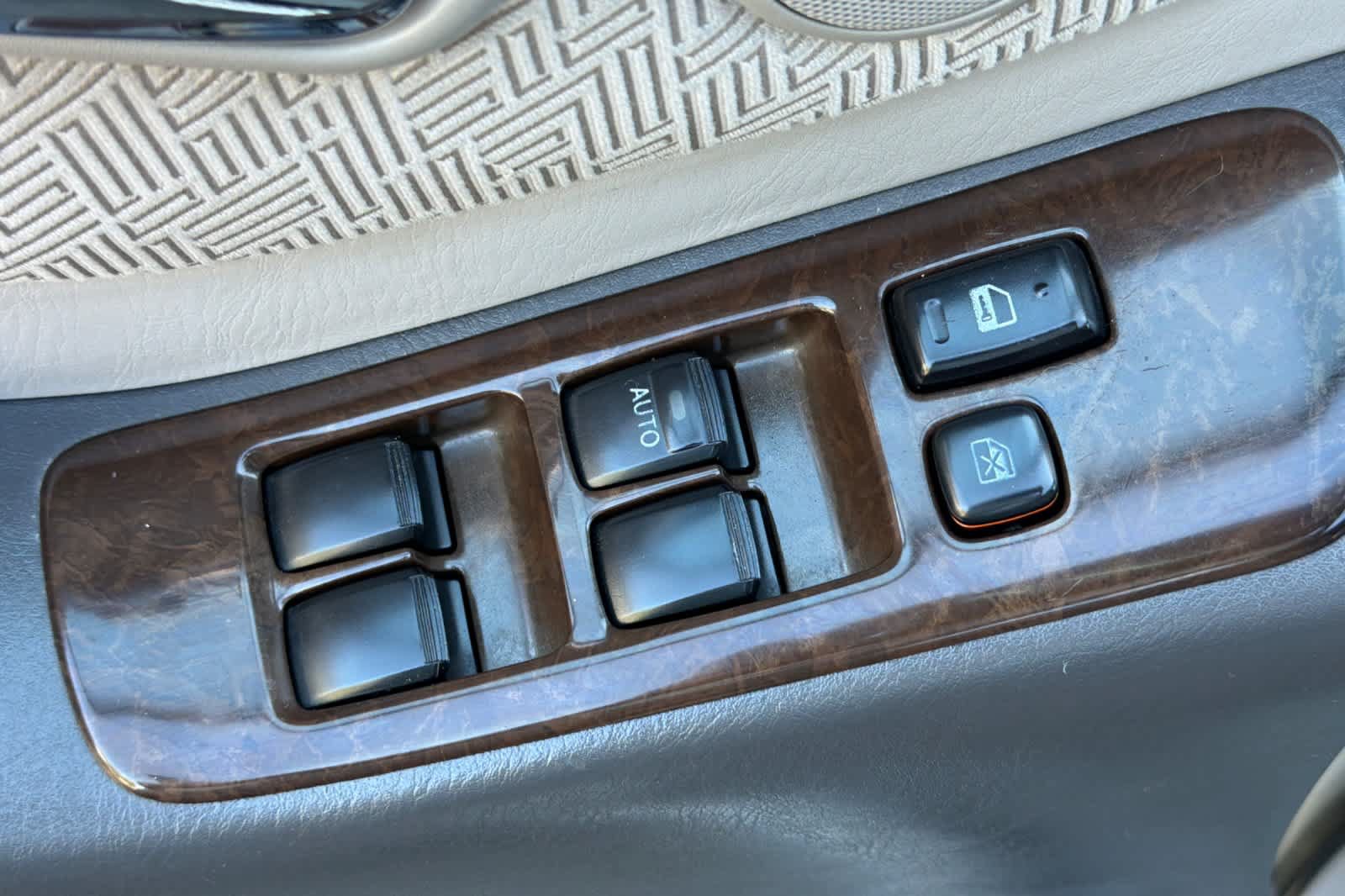 Used 2001 Toyota Highlander 4WD V6 image 15