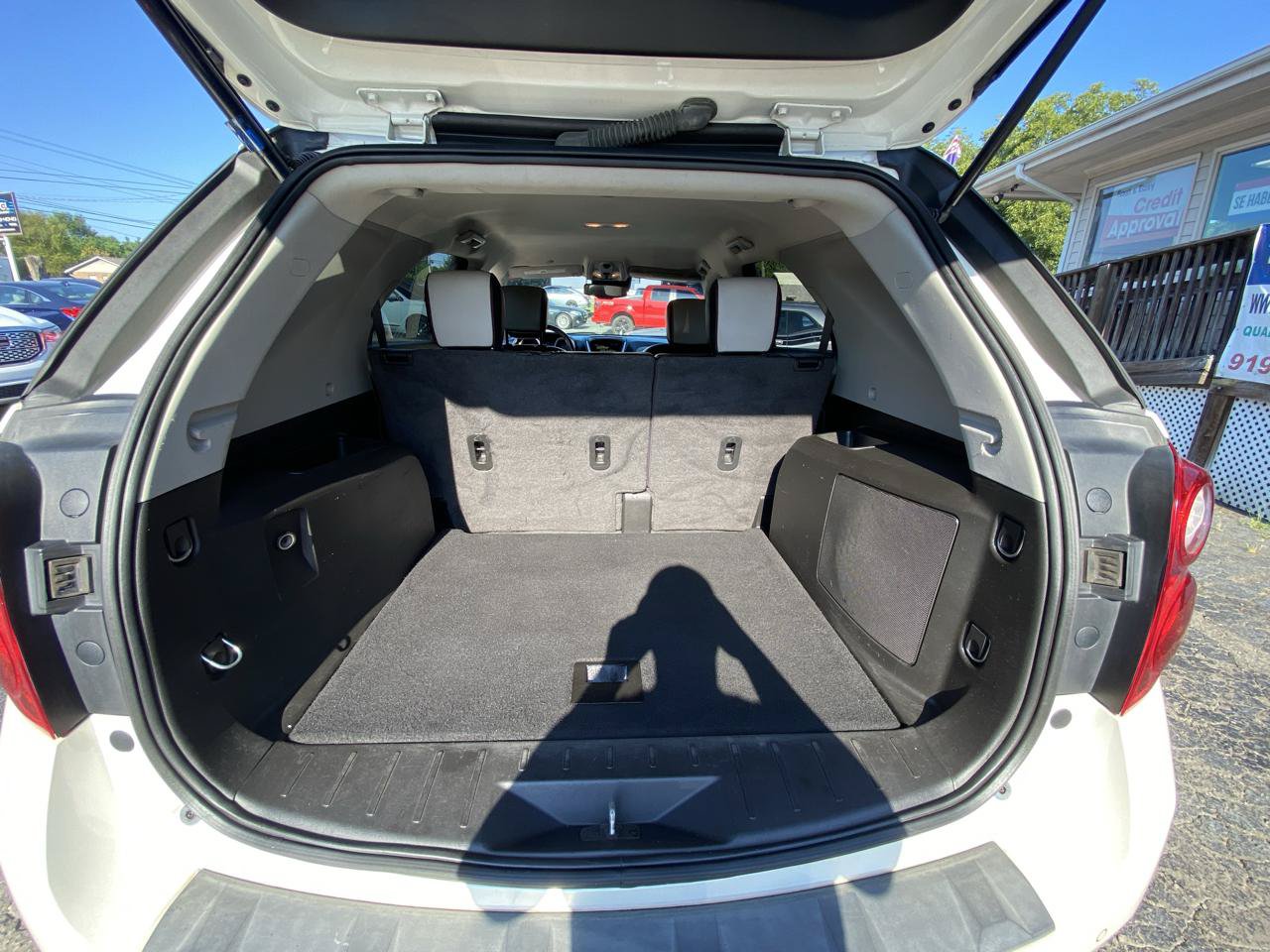 Used 2015 Chevrolet Equinox LTZ FWD image 19
