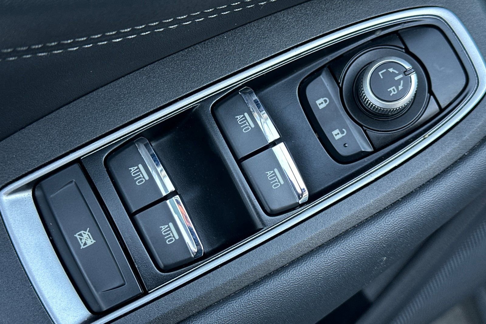 Used 2020 Subaru Outback Limited XT image 12