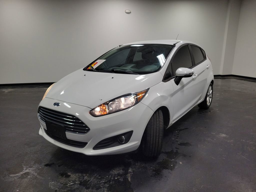 Used 2016 Ford Fiesta SE w/ Equipment Group 201A image 5