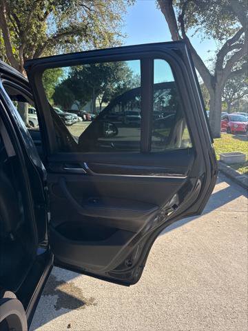 Used 2017 BMW X3 sDrive28i w/ Premium Package 3 image 19