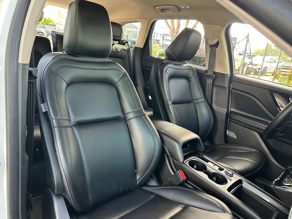 Used 2023 Lincoln Corsair FWD image 36