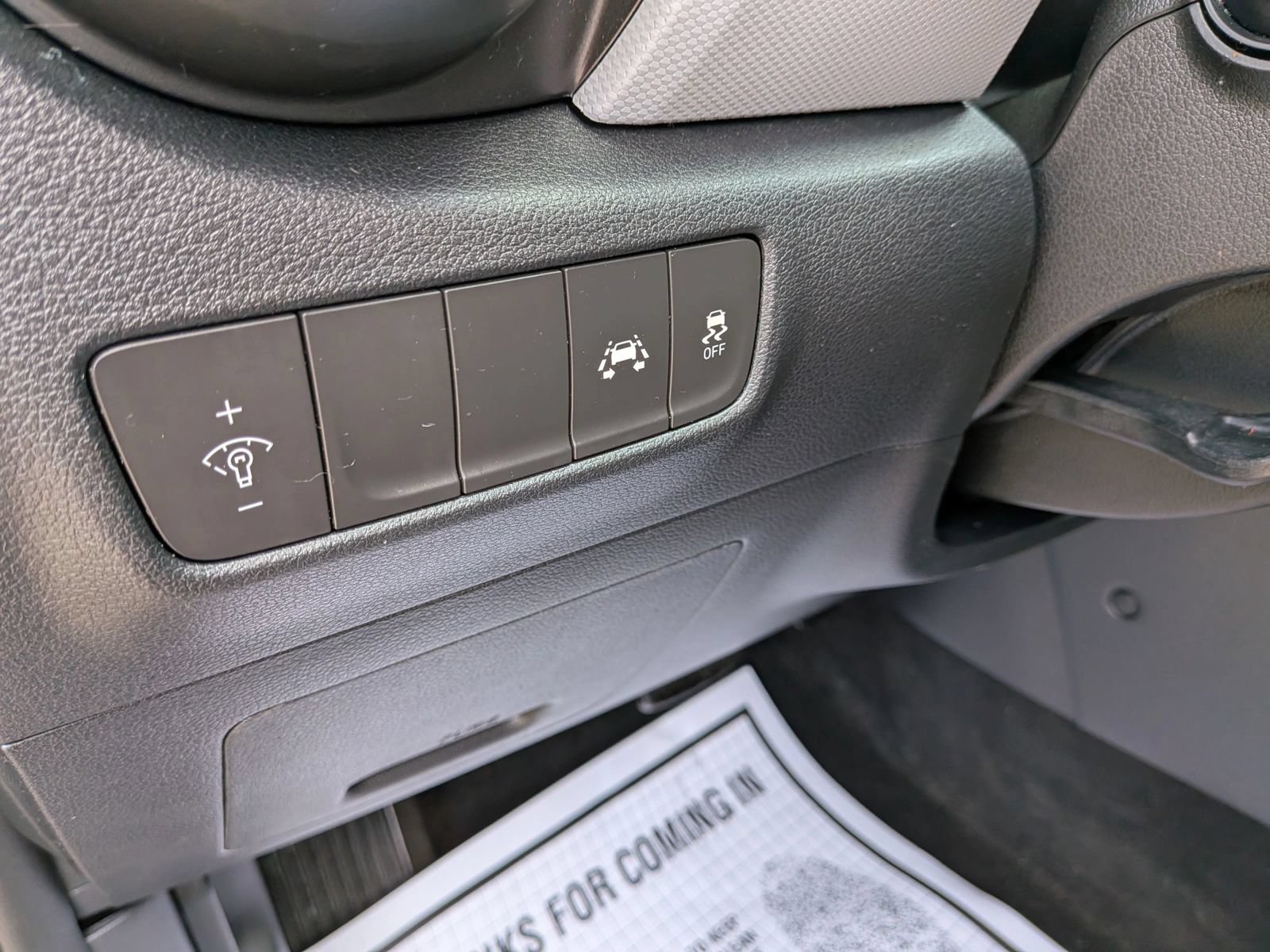 Used 2019 Hyundai Kona SE AWD/4WD image 38