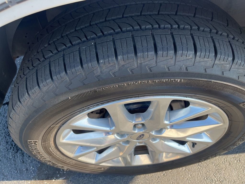 Used 2017 Ford Expedition Limited w/ Equipment Group 301A image 33