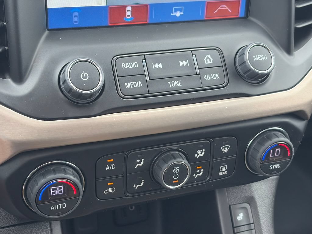 Used 2019 GMC Acadia Denali w/ Technology Package AWD/4WD image 26