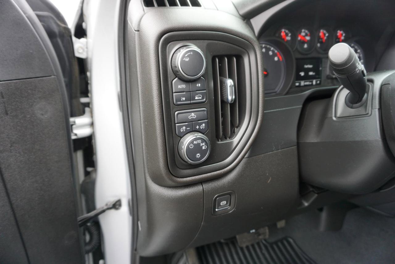 Used 2021 Chevrolet Silverado 1500 Custom image 14