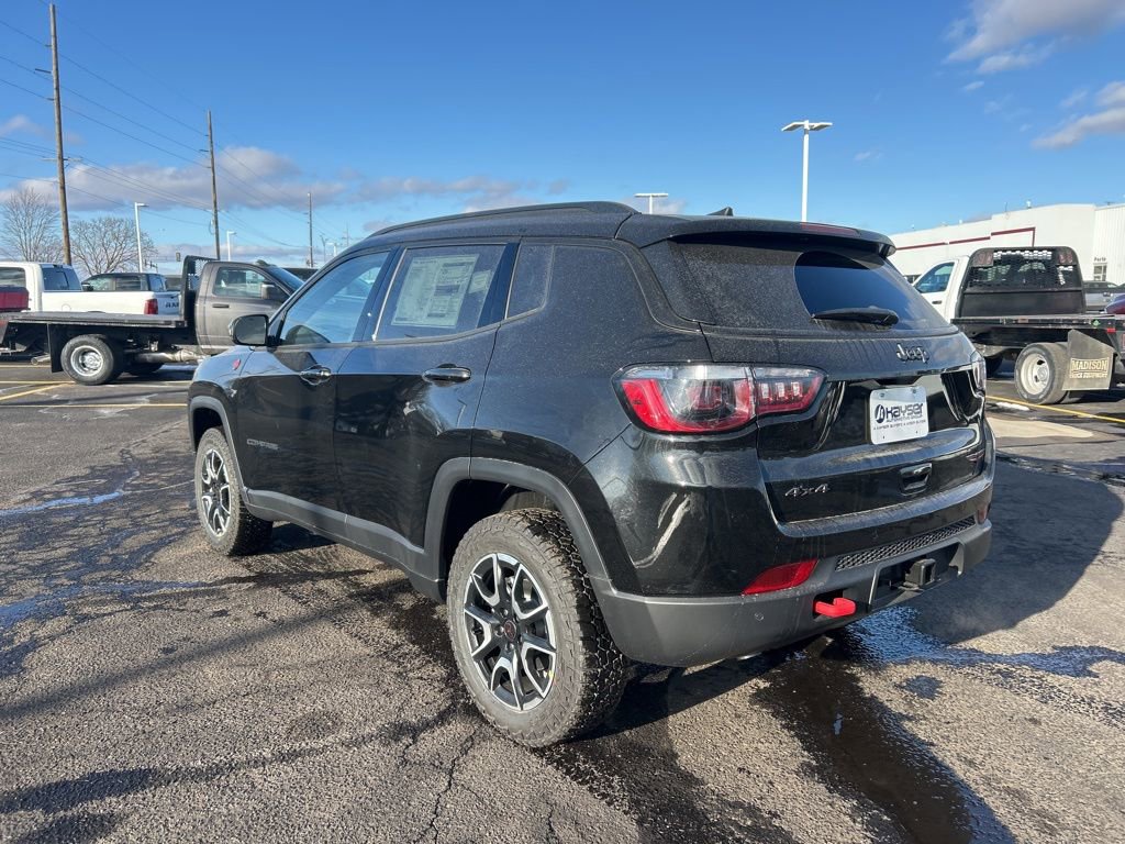 New 2026 Jeep Compass Trailhawk image 5