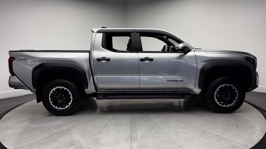 Used 2024 Toyota Tacoma TRD Off-Road w/ TRD Off Road Upgrade Package AWD/4WD image 41