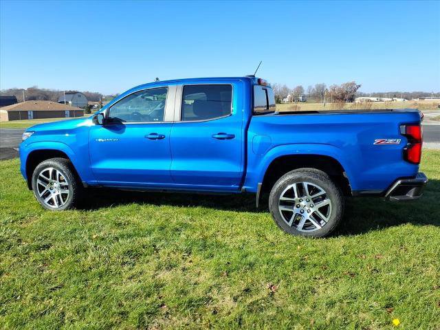 Used 2023 Chevrolet Colorado Z71 w/ Z71 Convenience Package 2 image 8