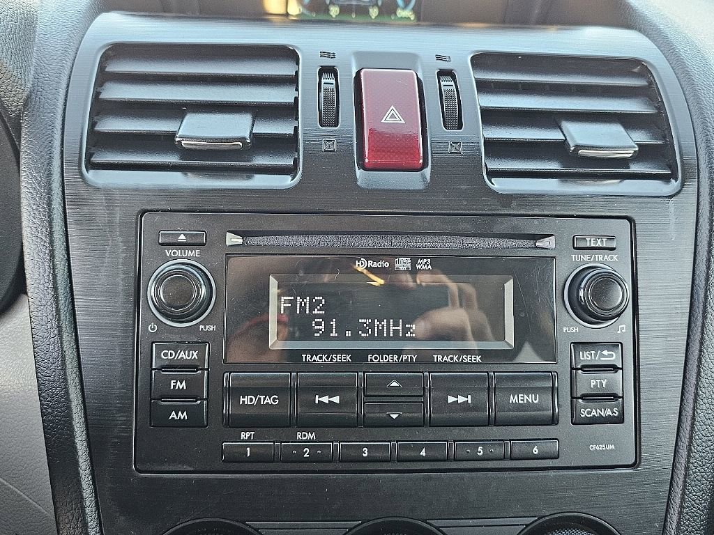 Used 2014 Subaru Forester 2.5i Premium w/ All-Weather Package image 31