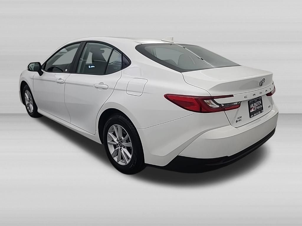 Used 2025 Toyota Camry LE AWD/4WD image 6