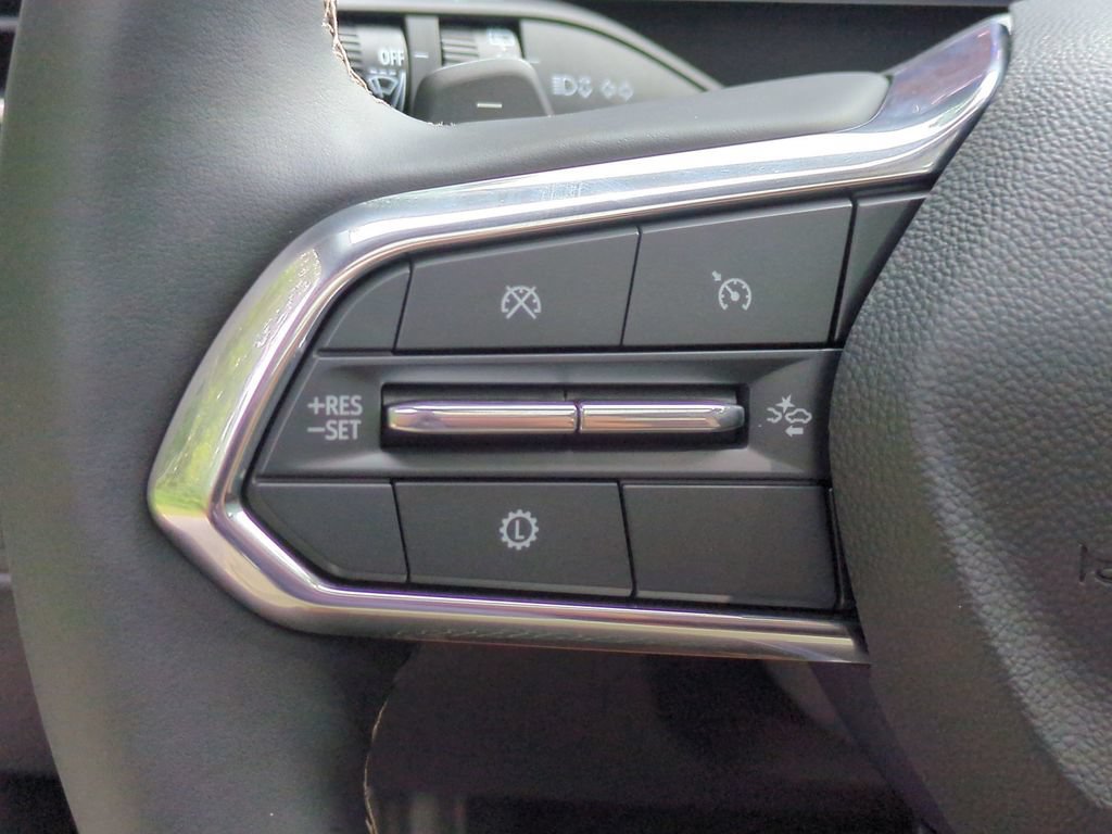 New 2027 Chevrolet Traverse Z71 w/ Driver Confidence Package AWD/4WD image 17