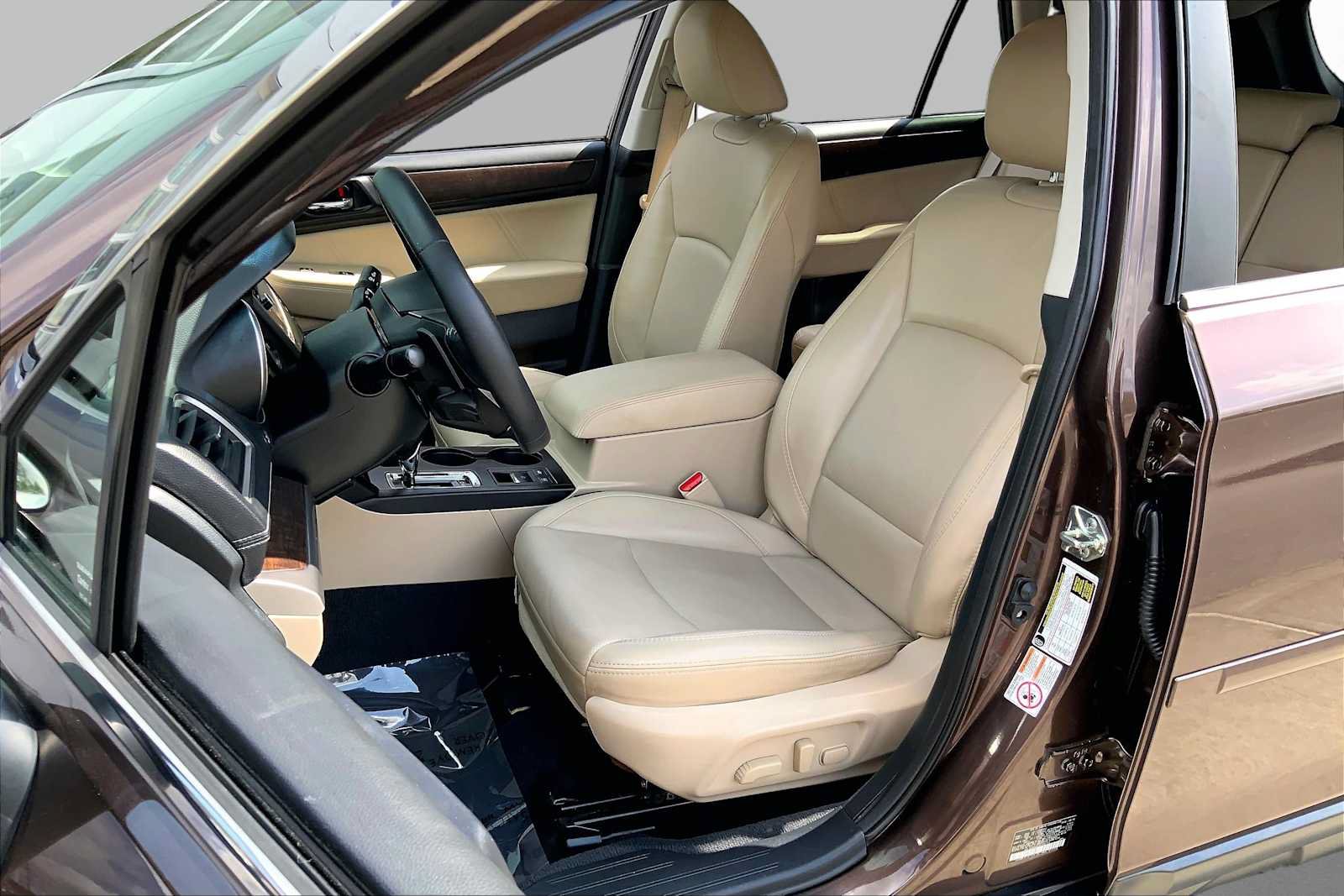 Used 2019 Subaru Outback 2.5i Limited AWD/4WD image 9
