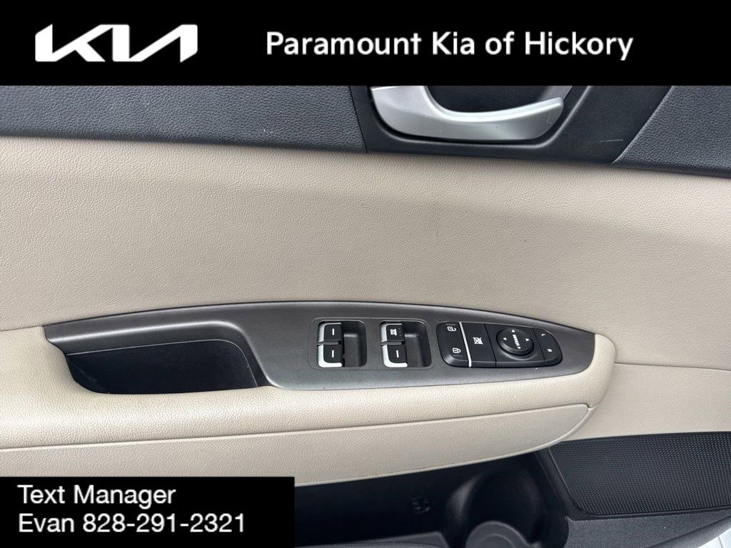 Used 2016 Kia Optima LX w/ Option Group 014 image 16