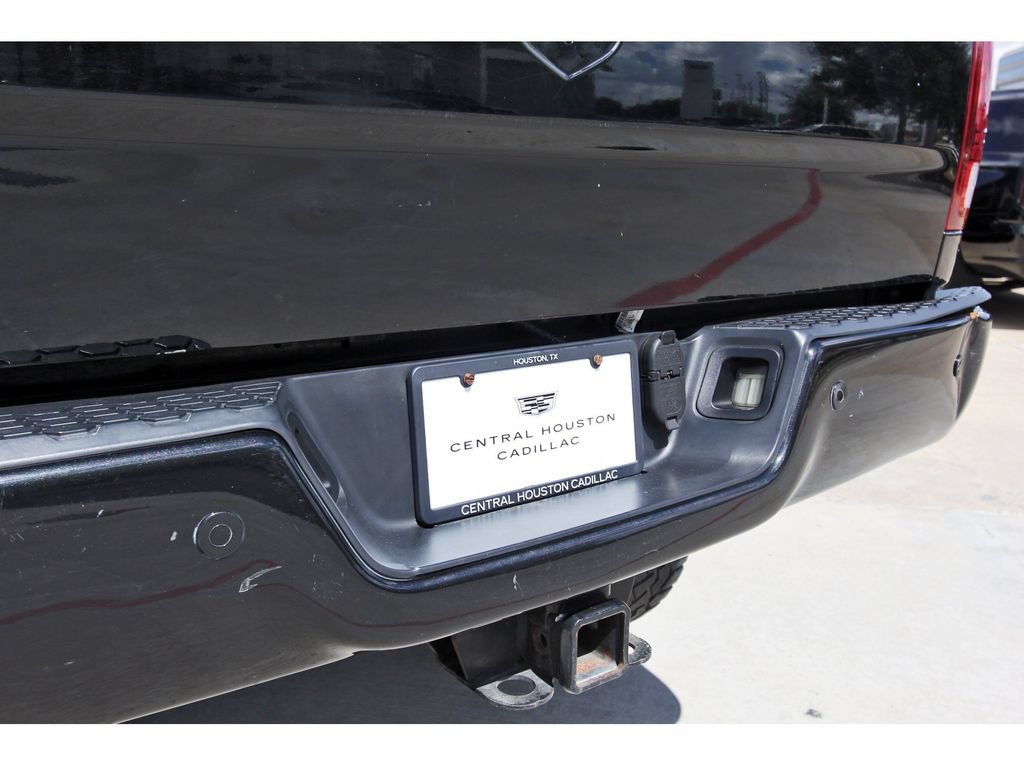 Used 2018 RAM 2500 Laramie w/ Sport Appearance Group AWD/4WD image 29