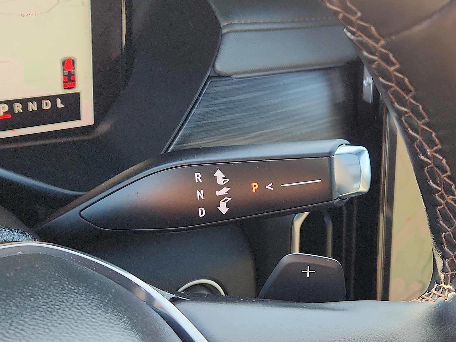 Used 2025 GMC Acadia AT4 image 17