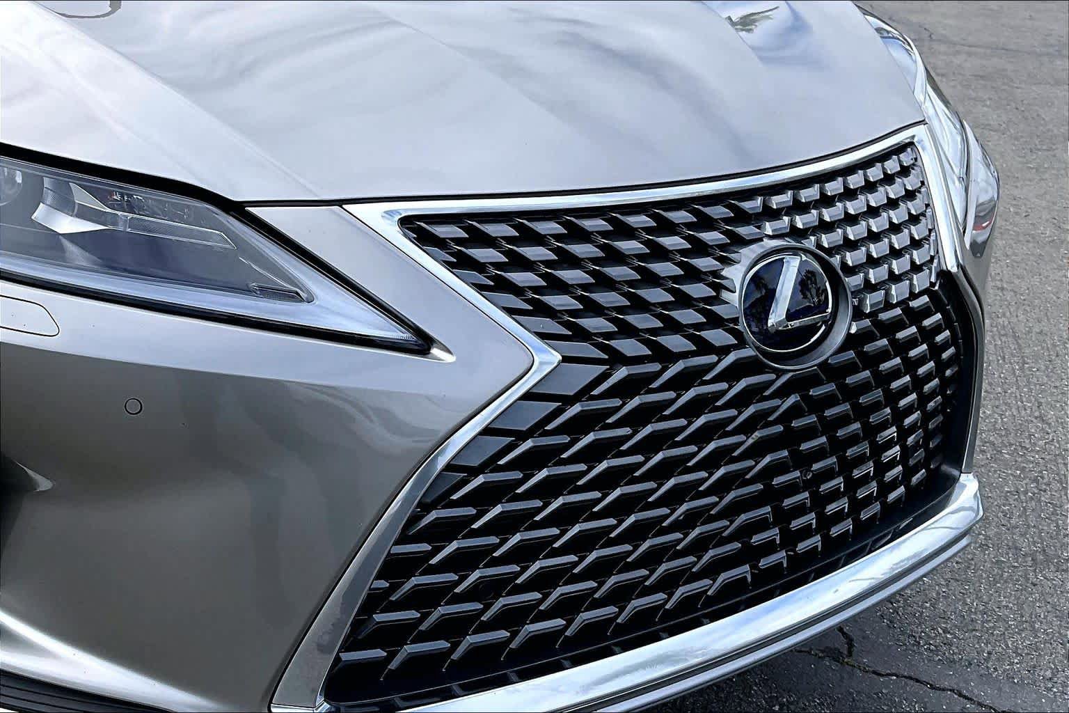 Used 2020 Lexus RX 450h AWD w/ Premium Package image 28