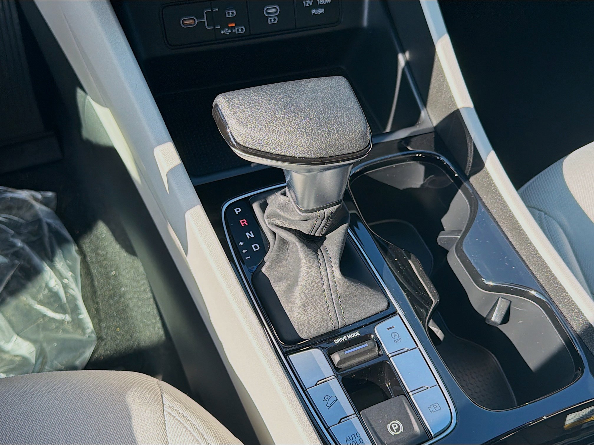 New 2026 Hyundai Tucson SEL FWD image 13