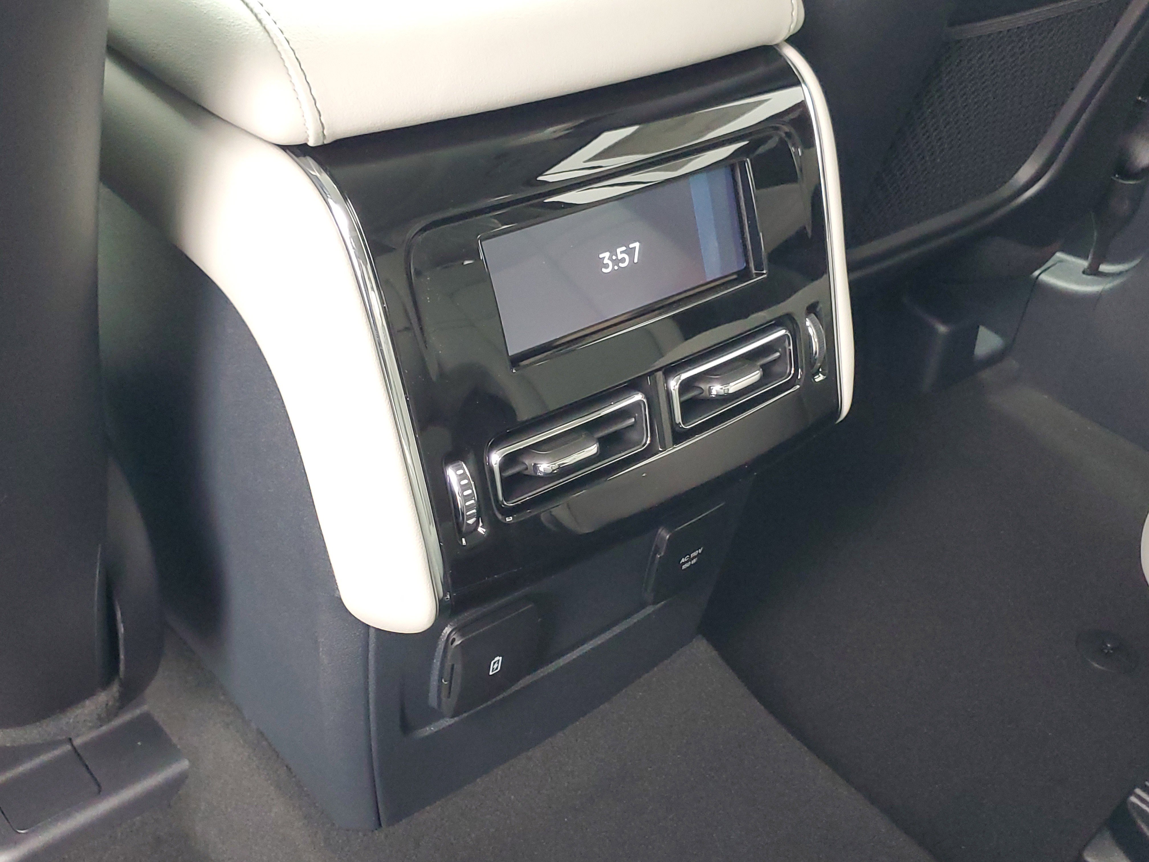 New 2026 Lincoln Aviator AWD image 25