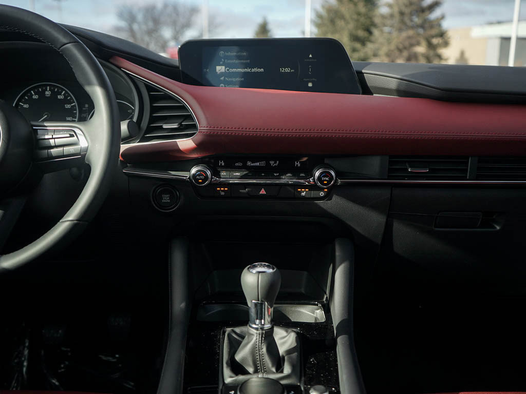 New 2026 MAZDA MAZDA3 2.5 S Hatchback w/ Premium Pkg FWD image 16