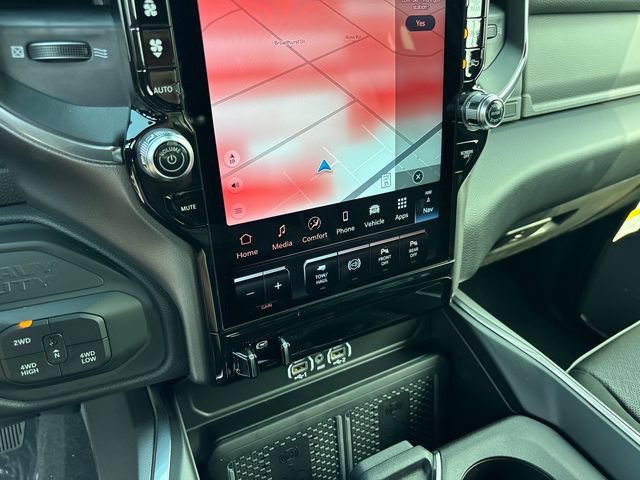 New 2026 RAM 2500 Laramie AWD/4WD image 25