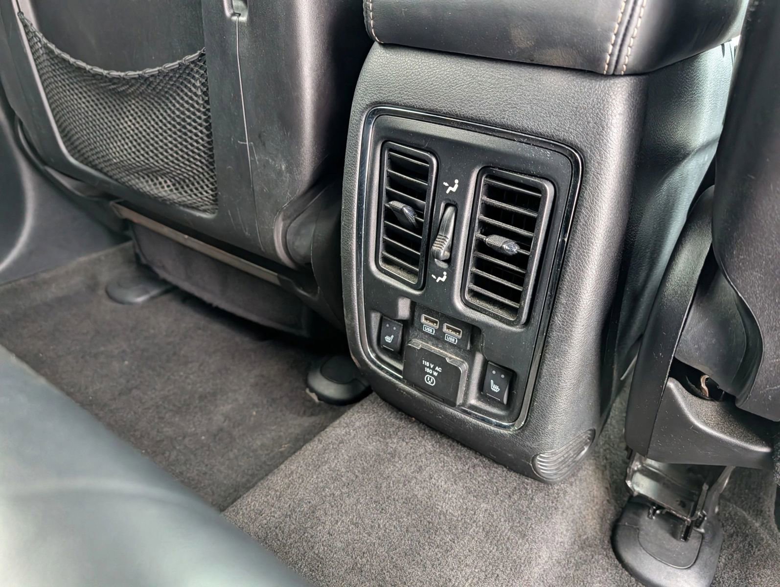 Used 2015 Jeep Grand Cherokee Overland AWD/4WD image 25