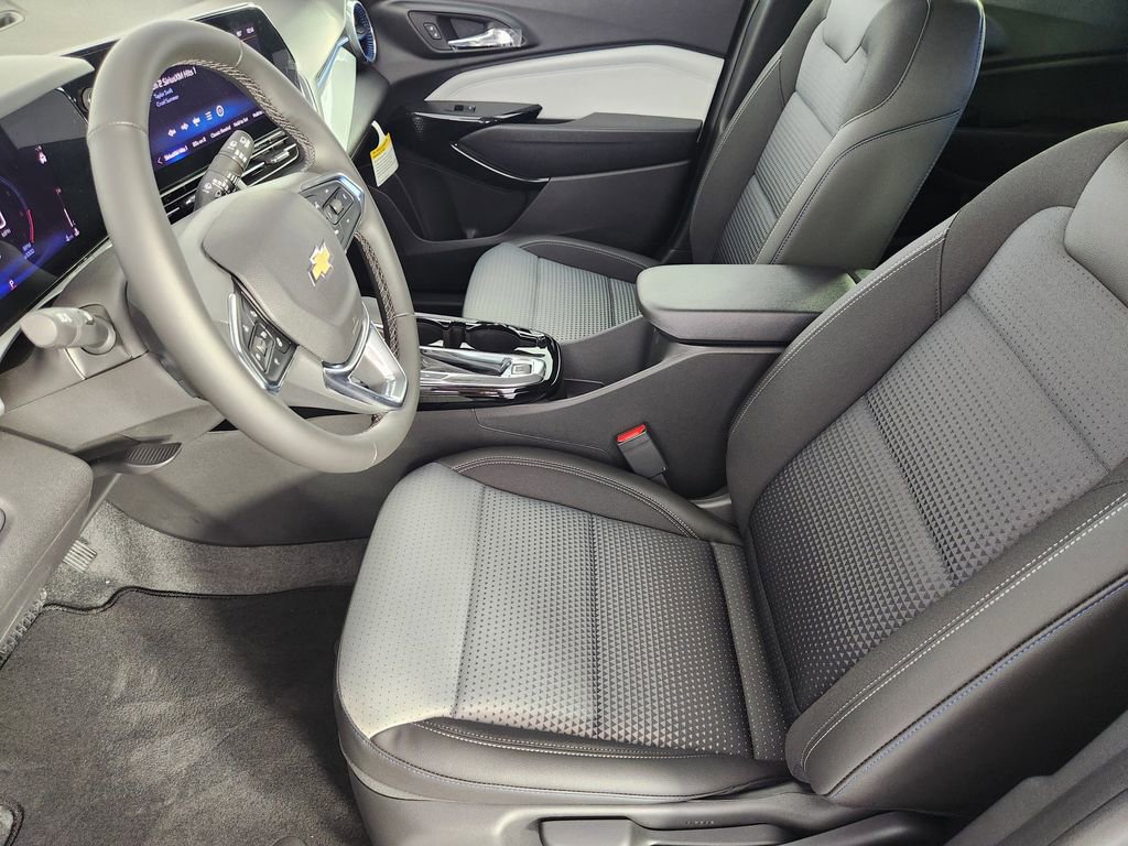 New 2026 Chevrolet Trax LT w/ Driver Confidence Package image 11
