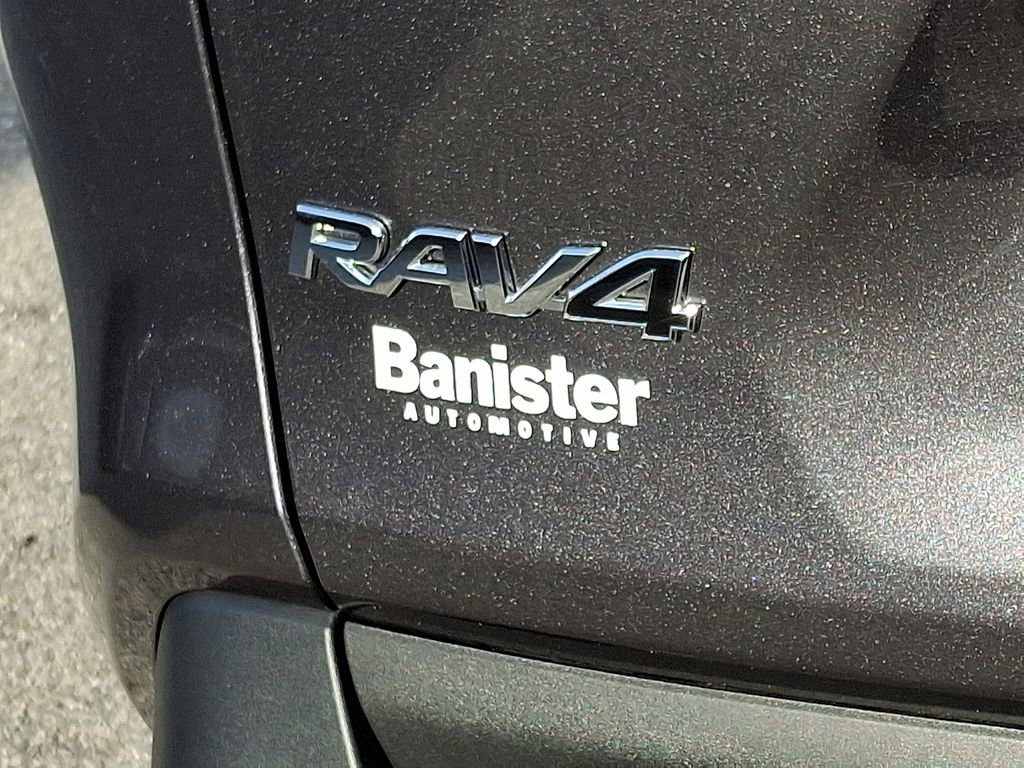 Used 2024 Toyota RAV4 LE image 29