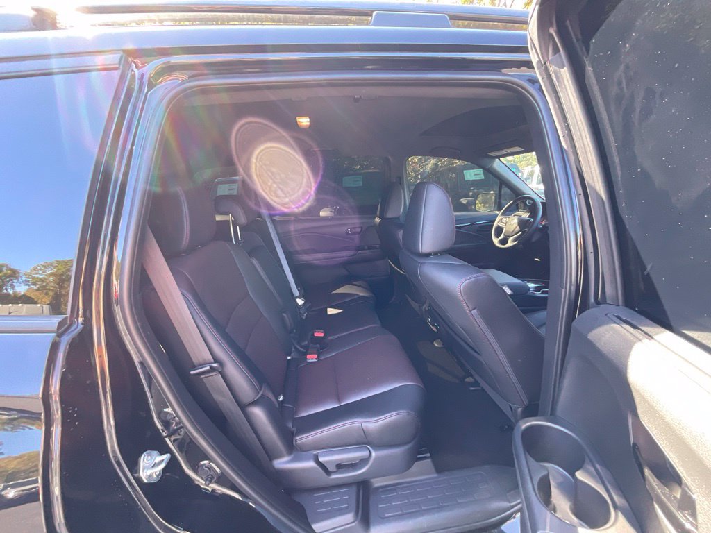 Used 2024 Honda Passport Black Edition image 24
